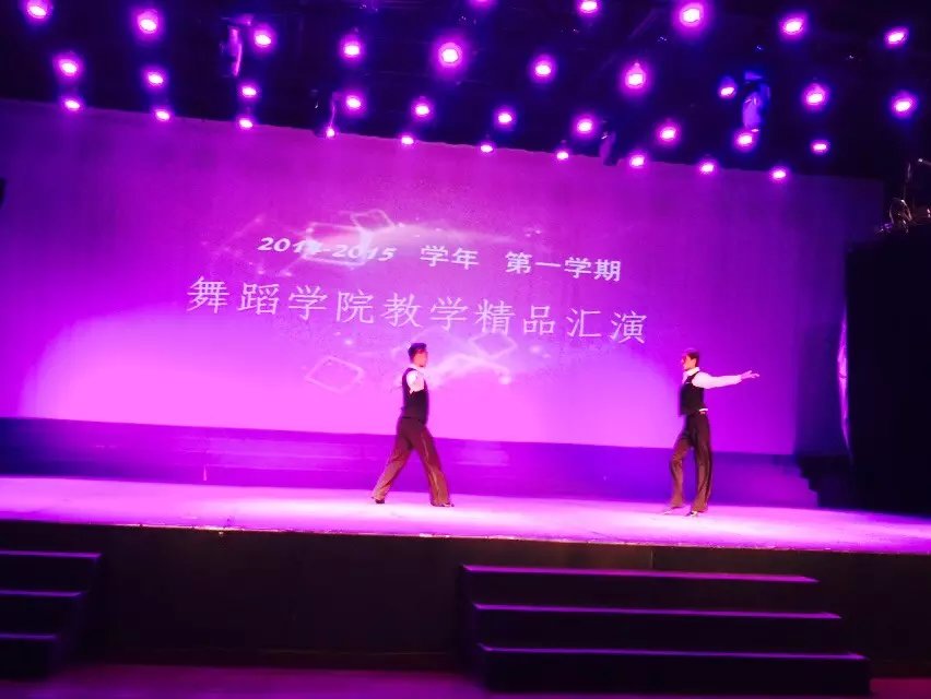 http://b188.photo.store.qq.com/psb?/V12AVLnf37hWsd/dZa3BxVxIG53KUJI0WFmwlFpkao0NHQrXnySnHhRrnU!/b/dPCsFHC8IQAA&bo=VAOAAgAAAAAFB*E!&rf=viewer_4